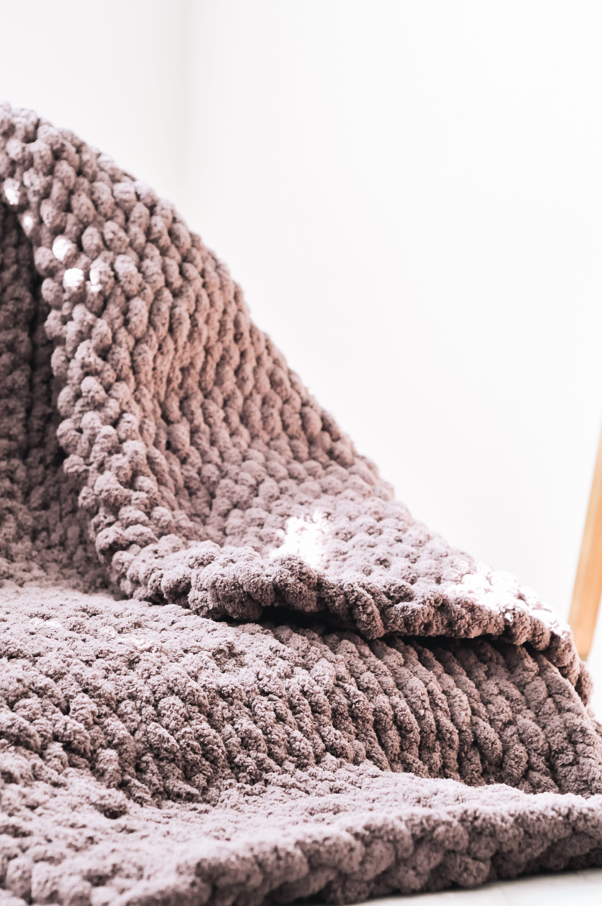 Chunky Chenille Hand Knit Super Soft Blanket | FRENCH VANILLA / TOASTED  BIRCH